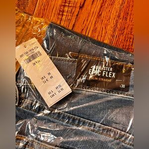 Hollister Epic Flex Slim Straight Denim Blue Jeans, 28 x30 NWT BNIP